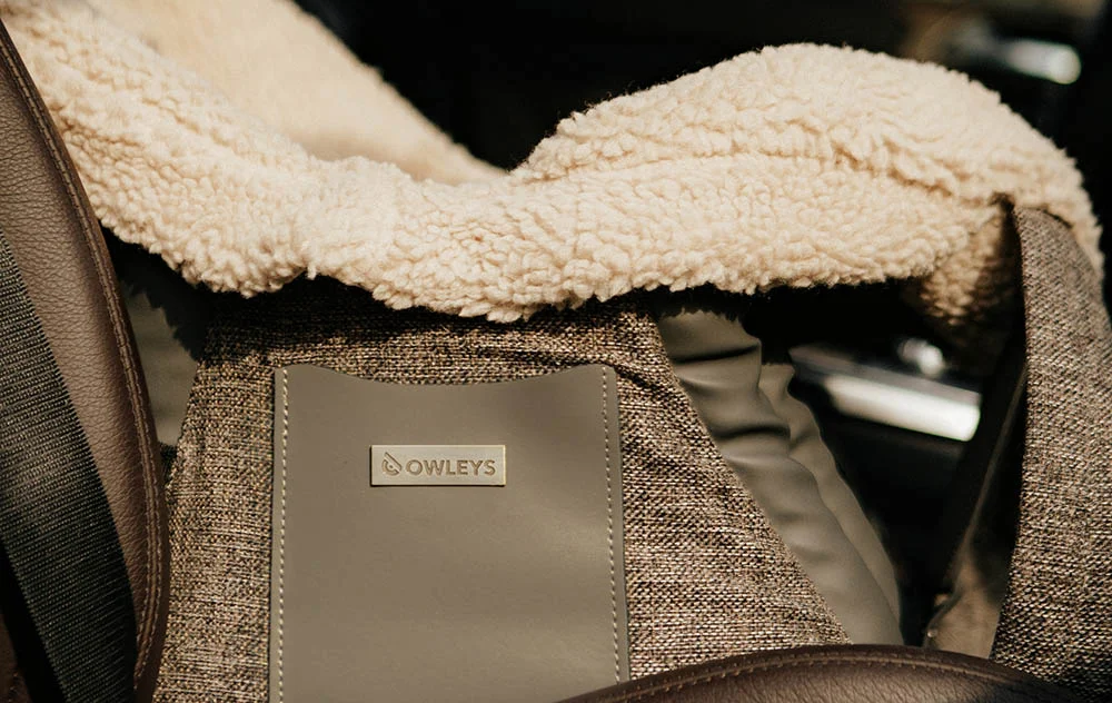 Lakeland Terrier Dog Carrier Car Seat for Nissan Altima