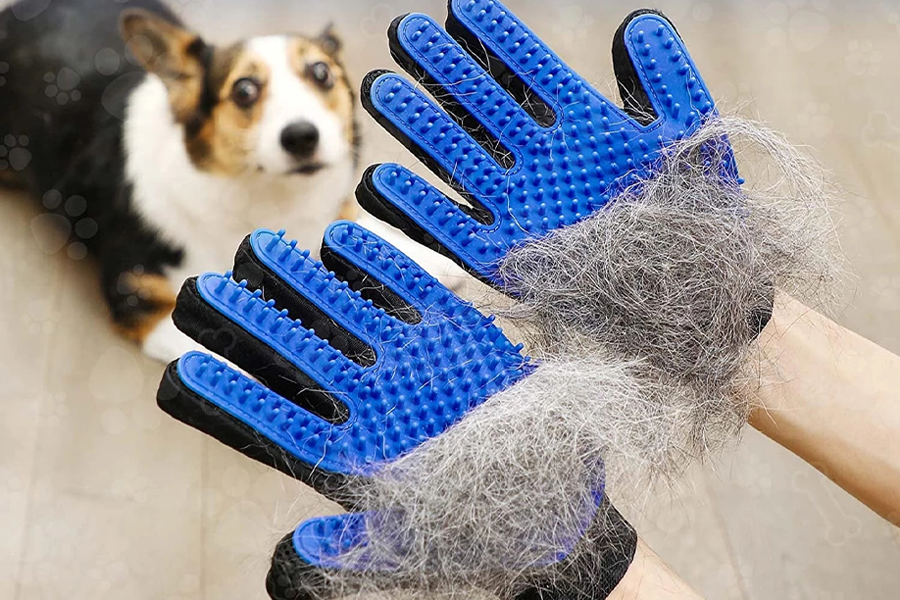 Gentle Pet Grooming Mitt